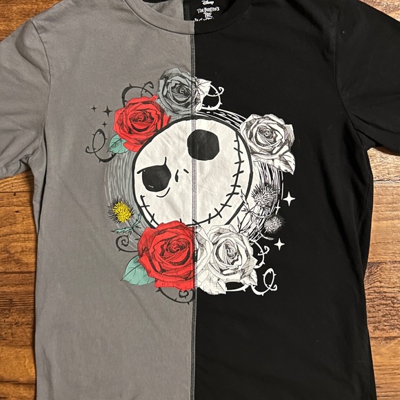 The Nightmare Before Christmas • Disney • Size Medium • Black/ Grey • Shirt - Picture 3 of 8
